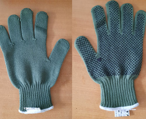 GUANTINI-VERDI-PUNTINATI GUANTINI-VERDI-PUNTINATI